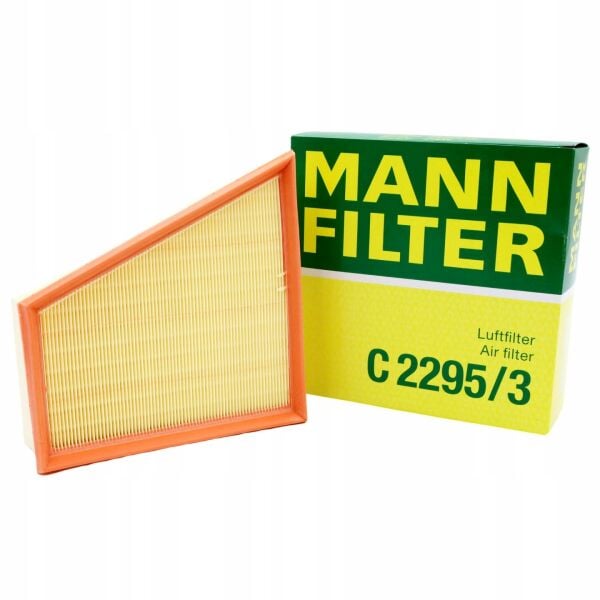 Skoda Fabia 1.4 TDI Hava Filtresi MANN Marka C2295/3